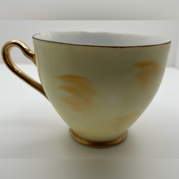 Vintage Enesco Fruit Pattern E1432 Teacup Saucer 
gold trim, hand painted, 5.5” - Picture 5 of 10